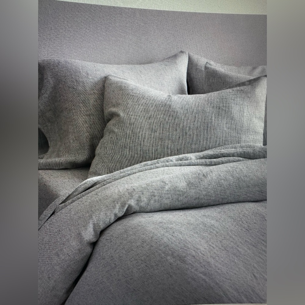 SOLD- Quince Twin Duvet Cover - NWT